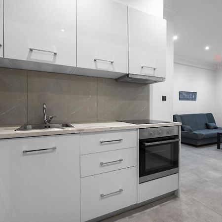 B&W, Nilie Hospitality Mgmt Appartement Thessaloniki Buitenkant foto